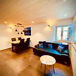 Gemuetliches Zuhause Mit Ausblick