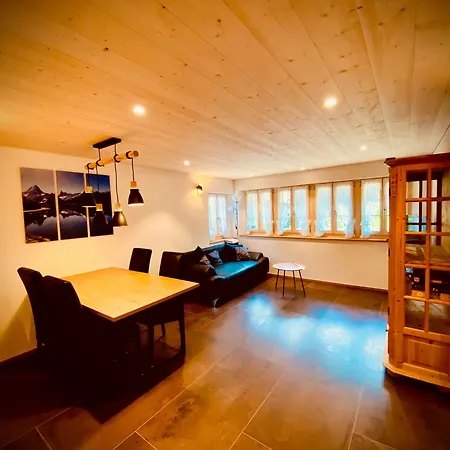 Gemuetliches Zuhause Mit Ausblick * Wilderswil