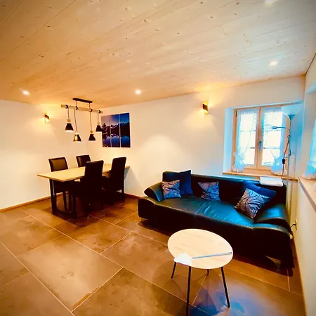Gemütliches Zuhause Mit Ausblick